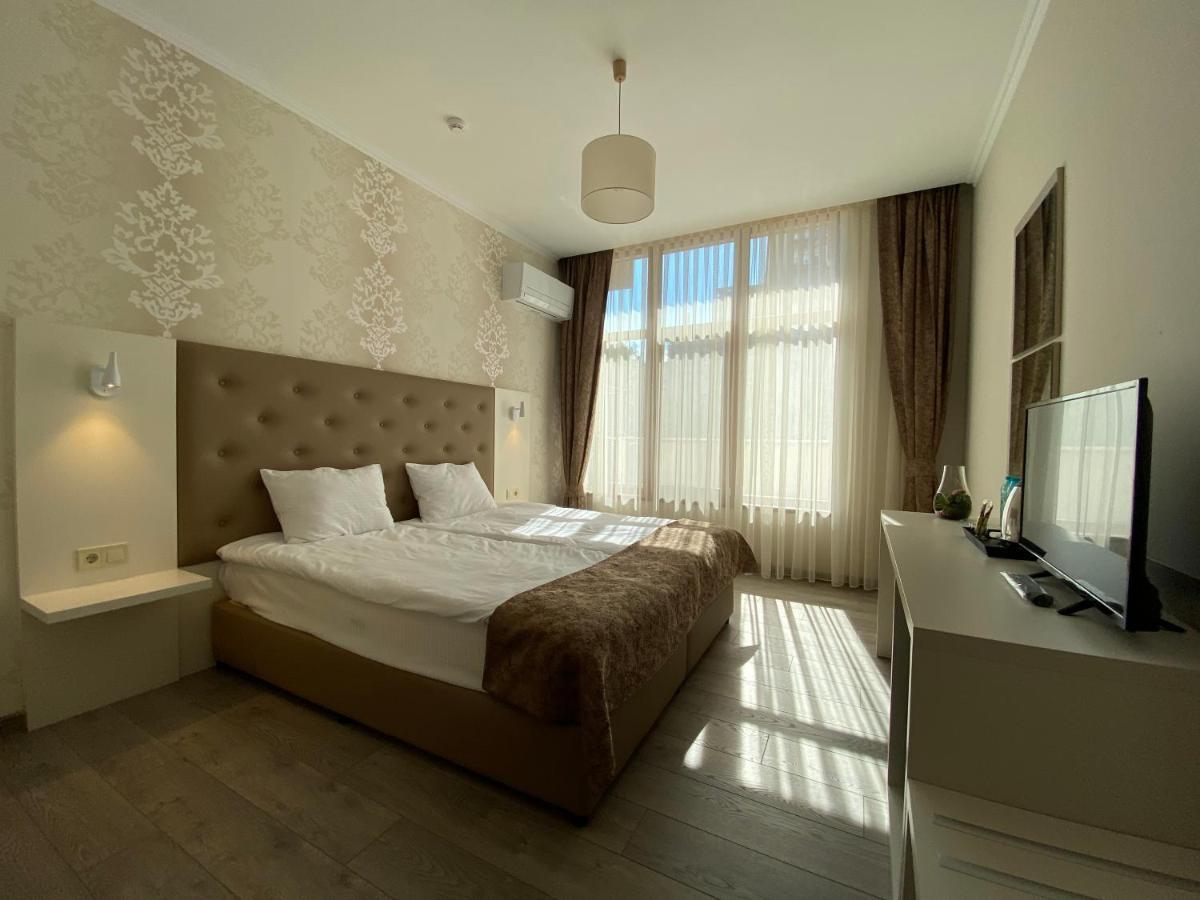 Comfort Guest Rooms Казанлик Екстер'єр фото