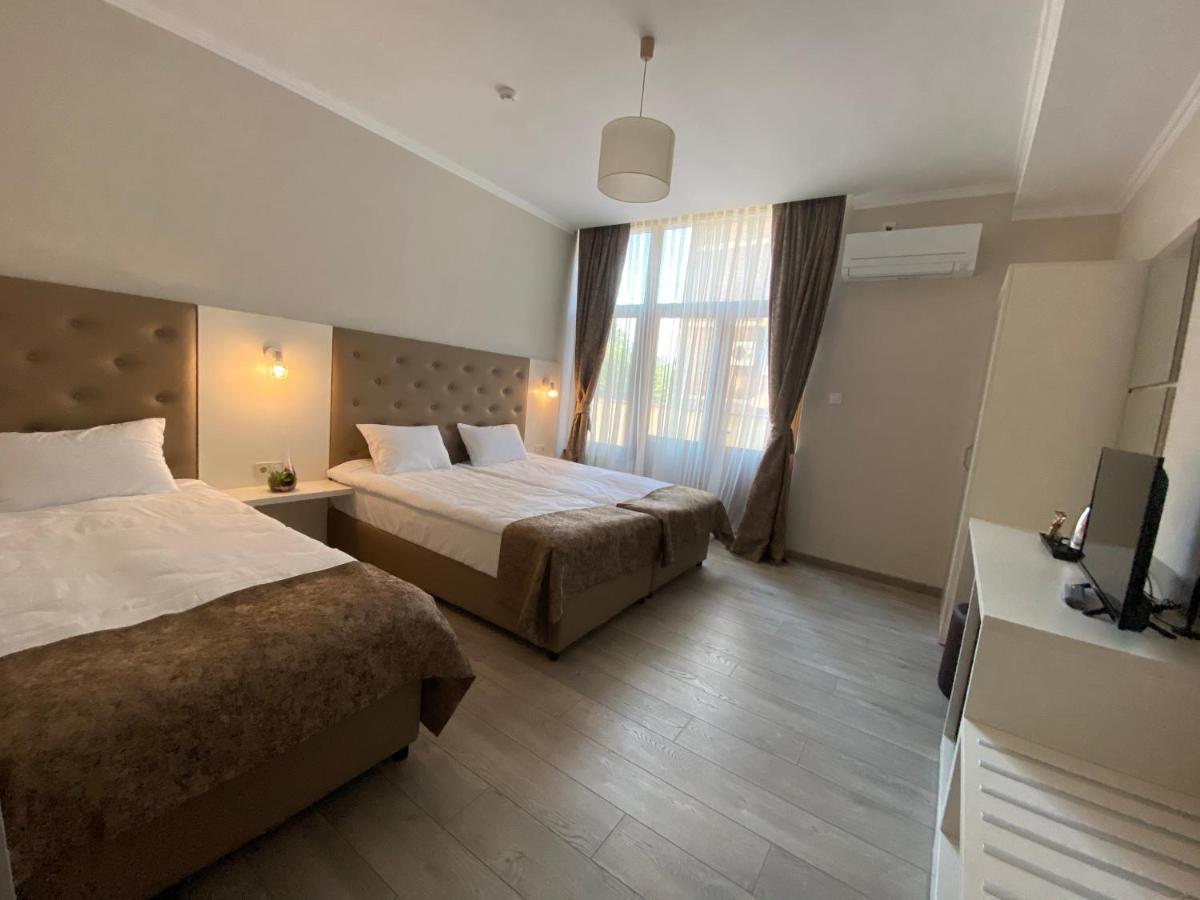 Comfort Guest Rooms Казанлик Екстер'єр фото