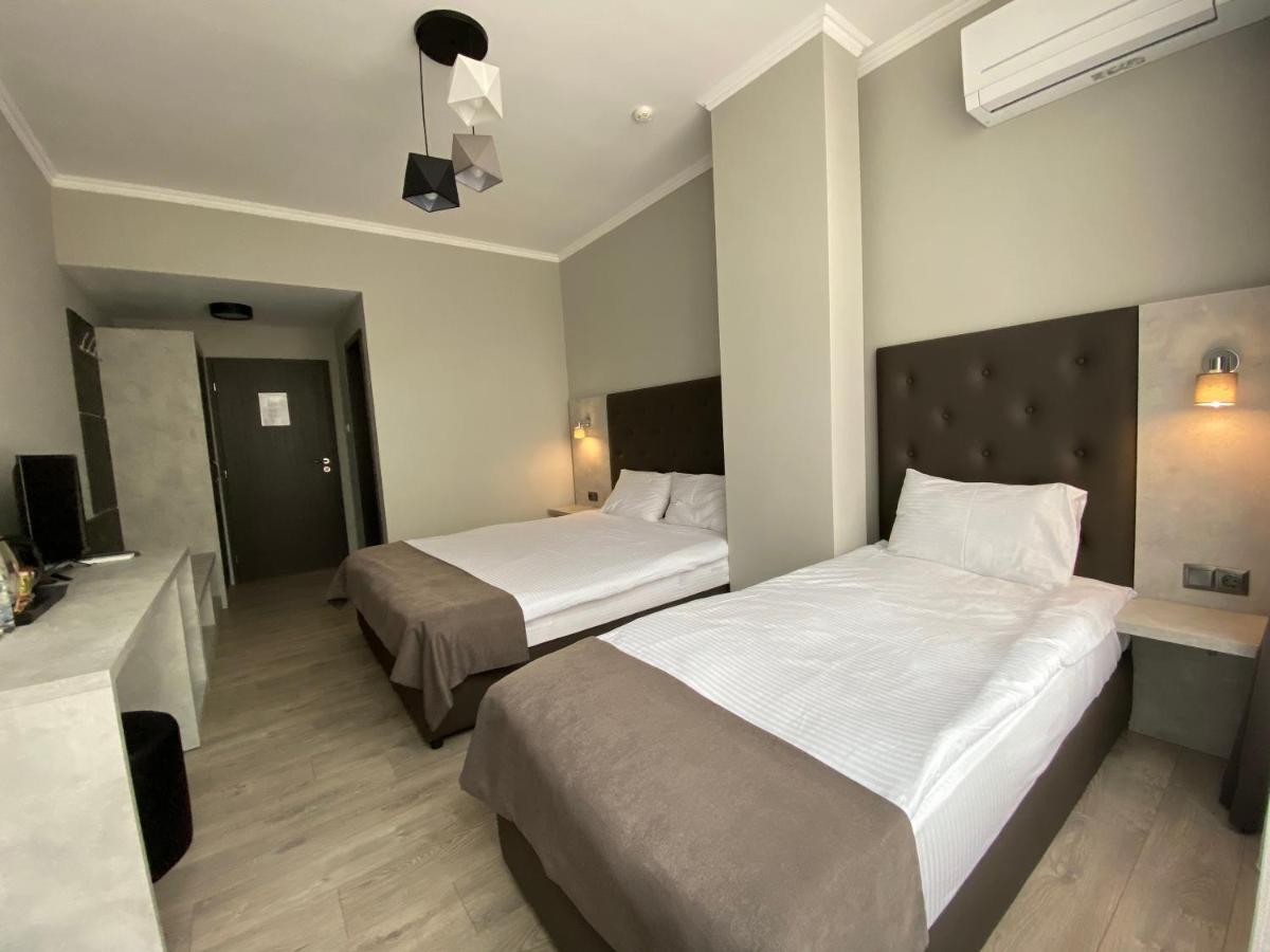 Comfort Guest Rooms Казанлик Екстер'єр фото